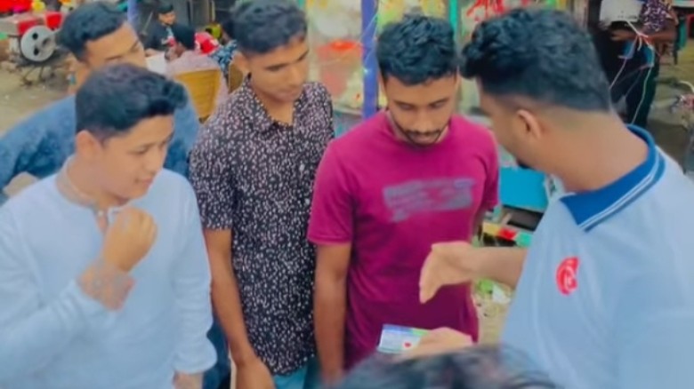 রক্তদানের মহতী উদ্যোগে প্রশংসায় ভাসছে নওগাঁর ‘রাণীনগর অর্গানাইজেশন’